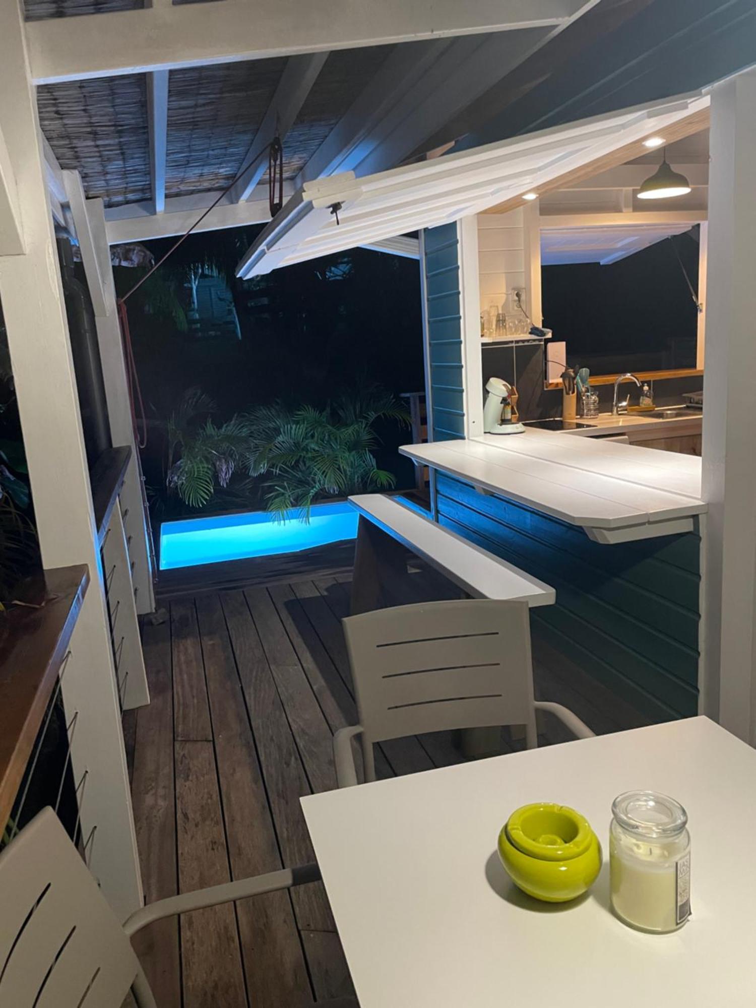 Tres Joli Bungalow Et Sa Petite Piscine Privee Riviere-Salee Eksteriør billede