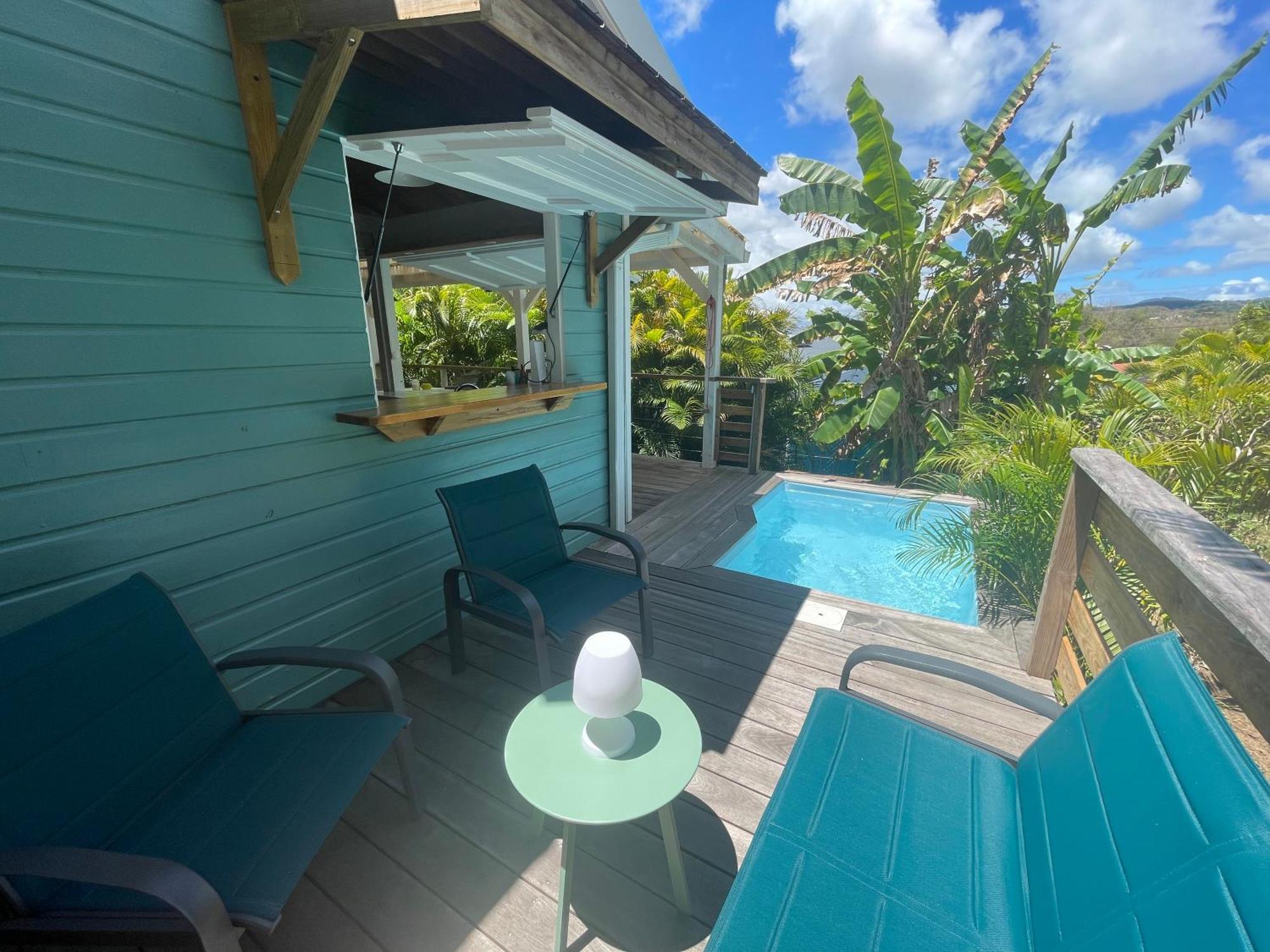 Tres Joli Bungalow Et Sa Petite Piscine Privee Riviere-Salee Eksteriør billede